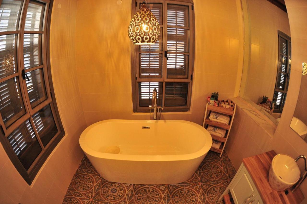 Salah Aldin House Hotel Acre Exterior photo